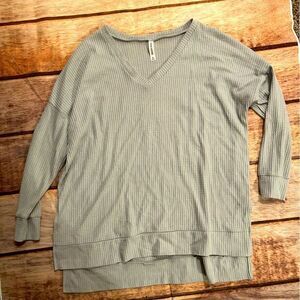 Zenana Outfitters Grey V Neck Waffle Oversized Long Sleeve